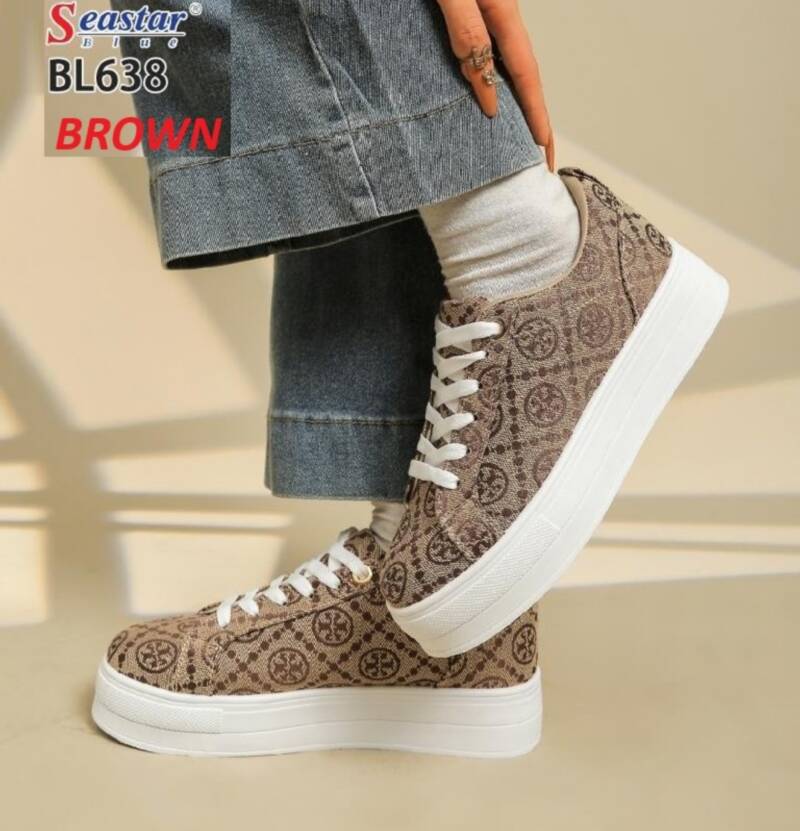  Buty sportowe damskie Roz 36-41/ 12 par